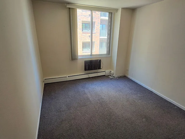 1616 HINMAN — Photo 10