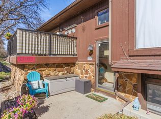 2421 S Yellowstone St APT 2003, Wichita, KS 67215