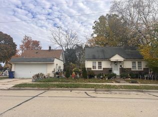 2007 Hayes Ave, Racine, WI 53405