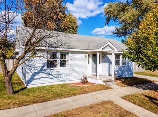 27440 Fargo St, Livonia, MI 48152