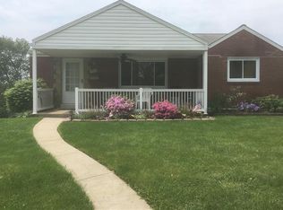 704 Somerville Dr, Pittsburgh, PA 15243