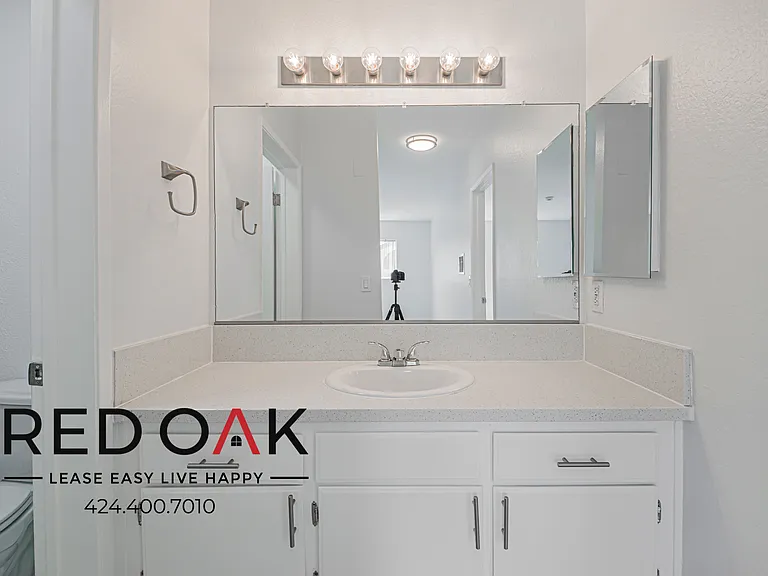 10285 Tujunga Canyon Blvd #205 — Photo 6