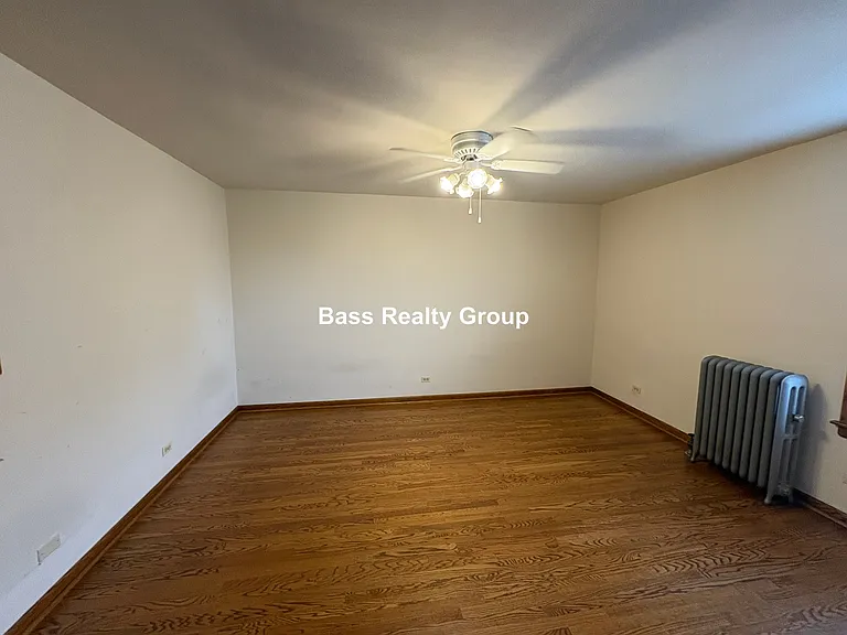 4806 N Kedzie Ave #209 — Photo 2
