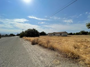 21397 Main Dr, Woodlake, CA