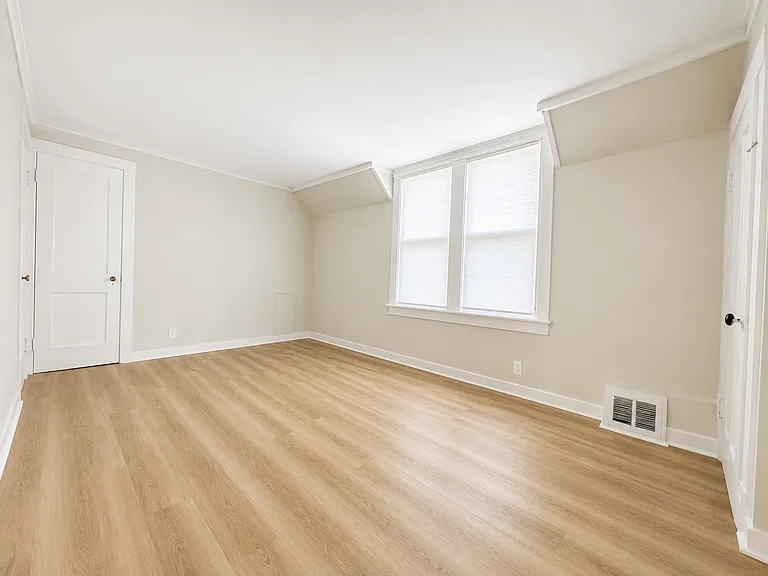 108 Curtiss St #2 — Photo 9