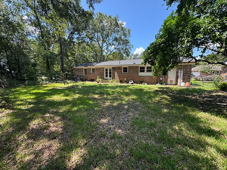 2 Wendy Ln — Photo 15