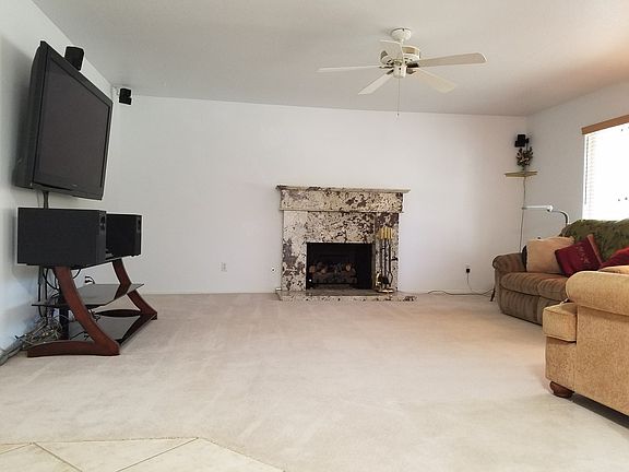 3rd image of 5078 Argonne Ct
