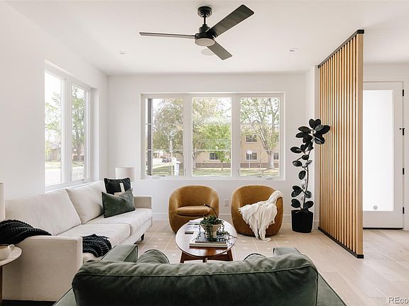 4th image of 2085 Perry Street