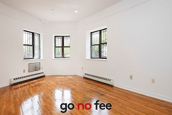 1st image of 211 W 117th St #1