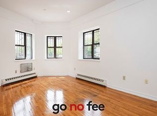 211 W 117th St #1, New York, NY 10026