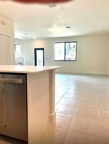 4263 NW 83rd Path — Photo 2
