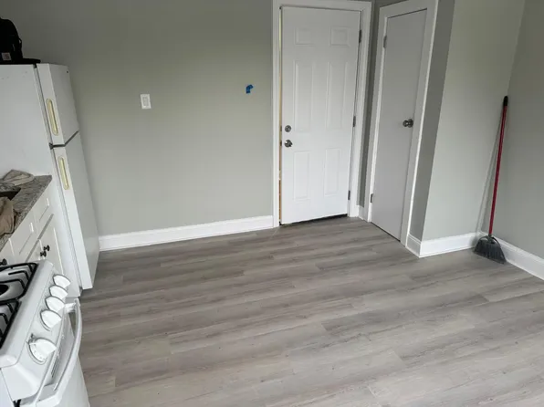 154 Union Ave APT 6, Framingham, MA 01702