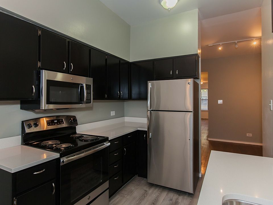 1st image of 3454 N Elaine Pl APT 3