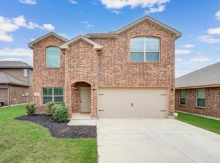 10237 S Race St, Fort Worth, TX 76140