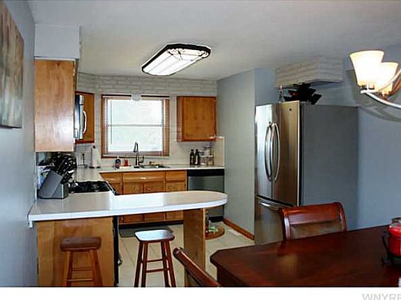 4th image of 117 Maryknoll Dr