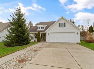 2882 Brooks Bend Dr, Carmel, IN 46032