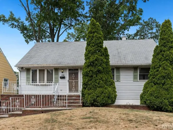 190 Worth St, Iselin, NJ 08830