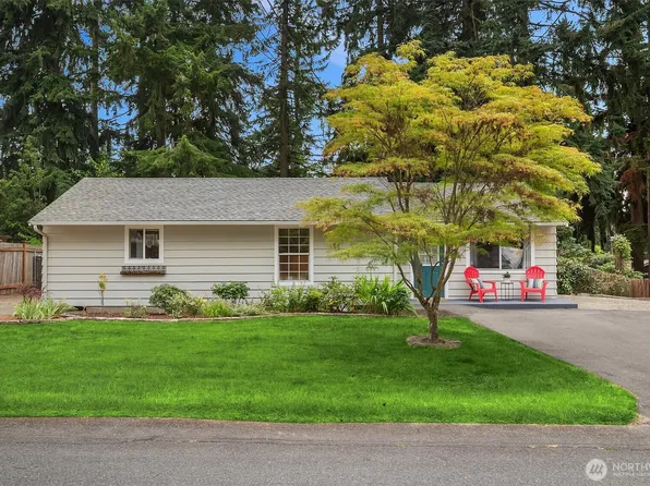 6310 230th Street SW, Mountlake Terrace, WA 98043