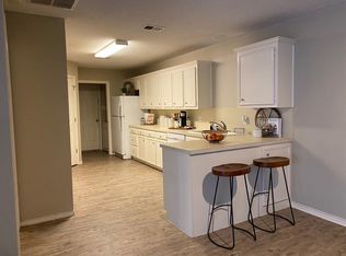 8234 Raleigh Ave, Lubbock, TX 79424