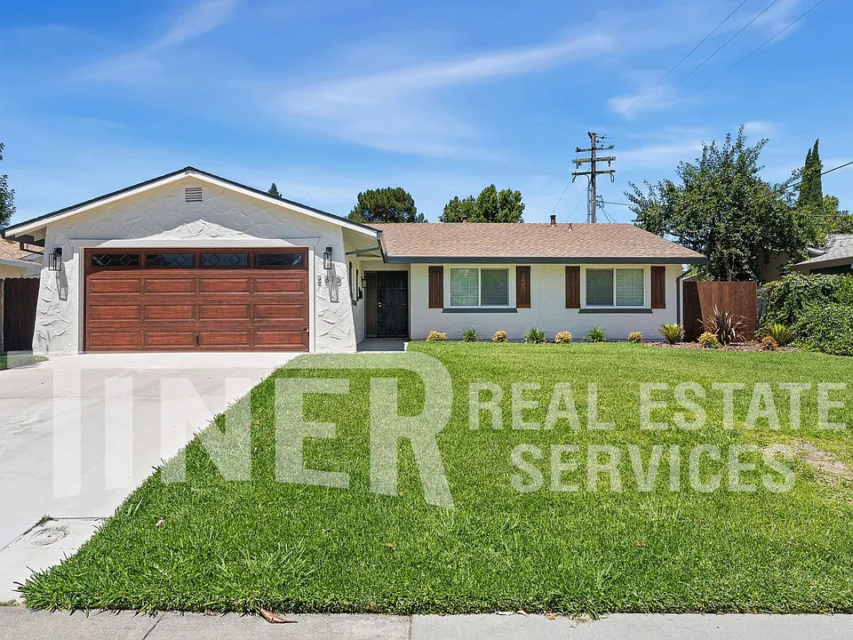 2815 Erin Dr