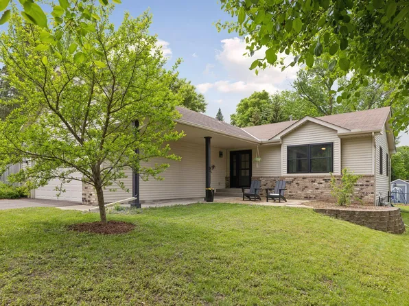 1283 Bidwell St, West Saint Paul, MN 55118