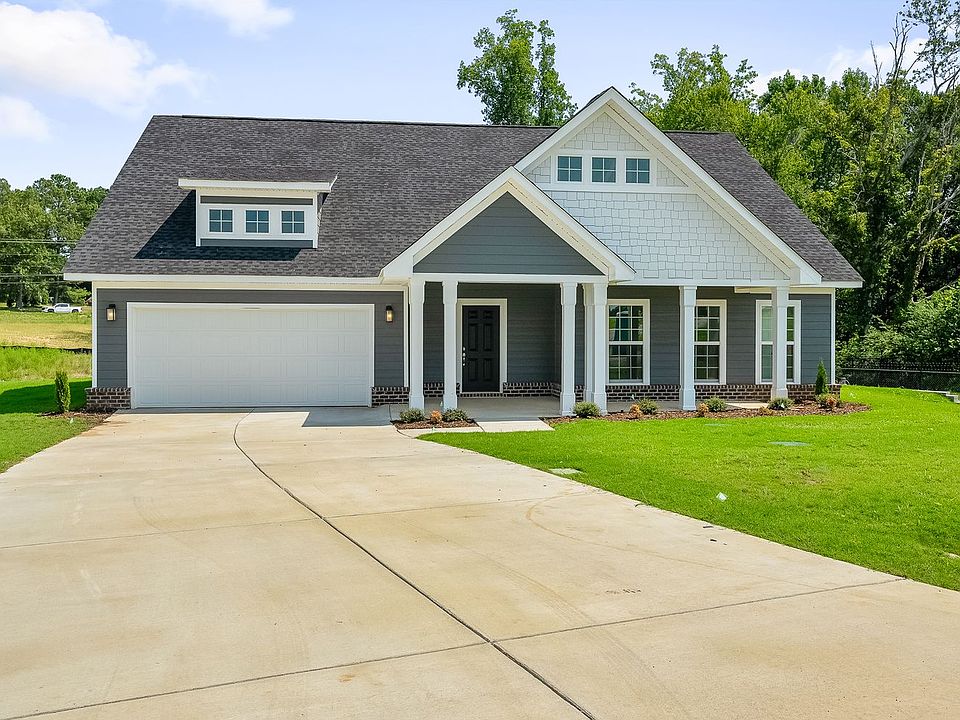 1st image of 26 Aurora Cir