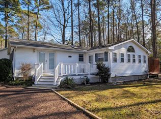 113 Sandyhook Rd, Ocean Pines, MD 21811
