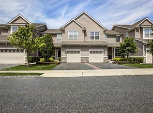 17 Junegrass Way, Hackettstown, NJ 07840