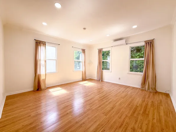 229 S Tower Dr APT K, Beverly Hills, CA 90211