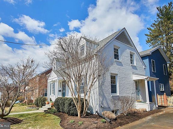 4th image of 6025 23rd St N