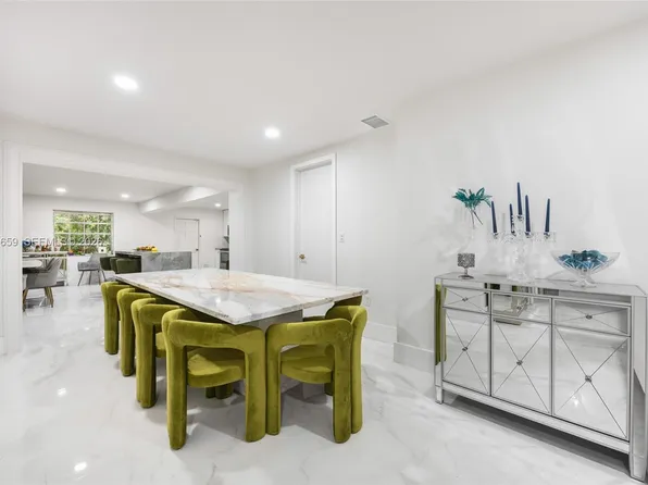 528 Sevilla Ave, Coral Gables, FL 33134