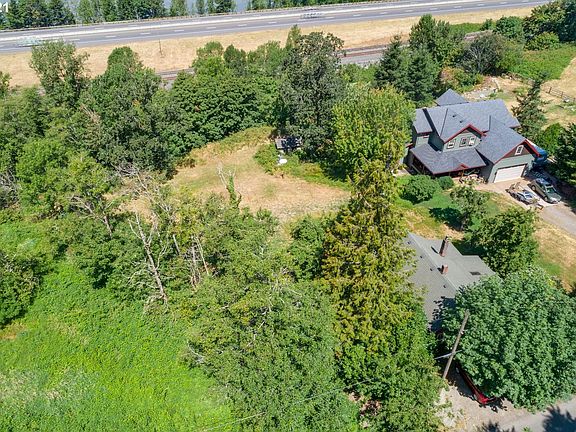 3rd image of 47925 E Hist Columbia River Hwy