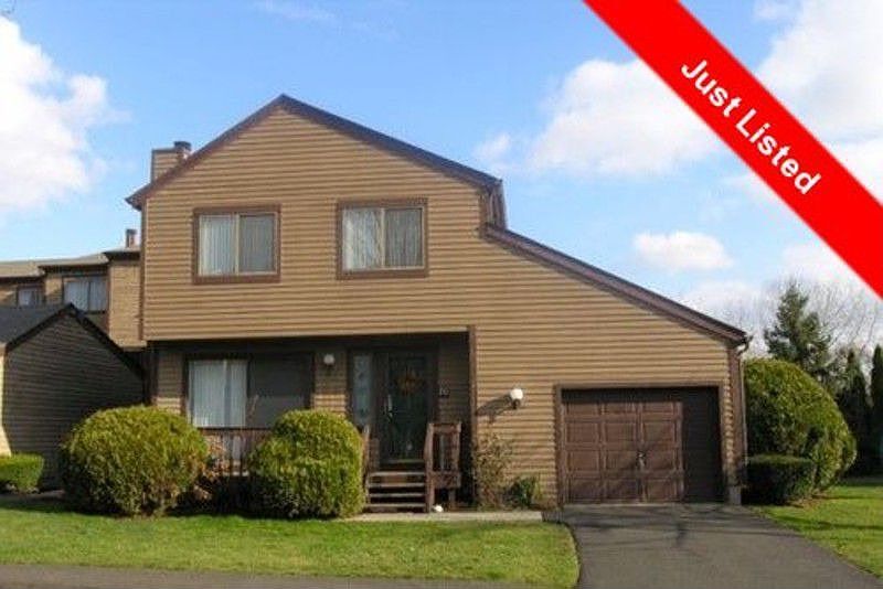 1st image of 715 Robert Frost Dr