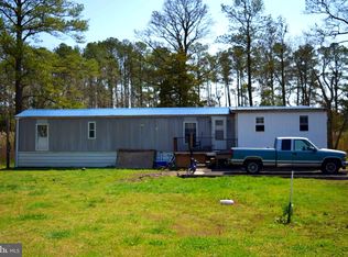 26751 John Nelson Ln, Crisfield, MD 21817