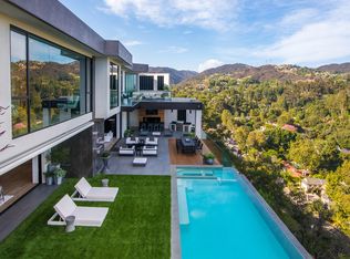 1840 Mango Way, Los Angeles, CA 90049