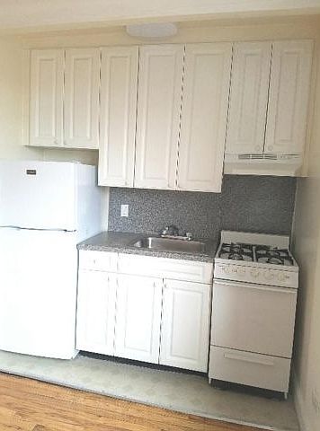 2nd image of 2775 Shore Pkwy APT 1F