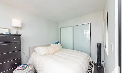 10 E Ontario St #2410 — Photo 9