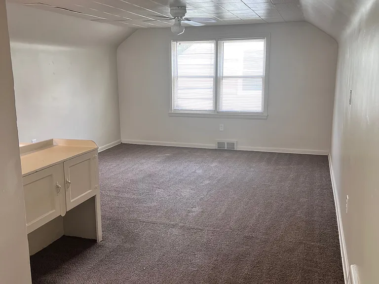 6483 Brace St — Photo 10