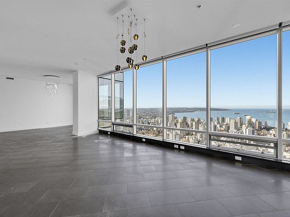 2nd image of 1128 Georgia St W #4401