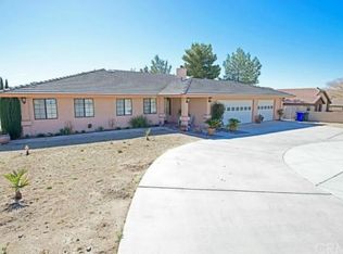 16357 Kamana Rd, Apple Valley, CA 92307