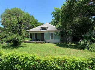 1112 Bluebonnet Dr, Irving, TX 75060