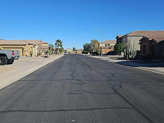 4th image of 1682 E Fontana Dr