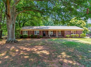 303 McNeil Dr, Anderson, SC 29624