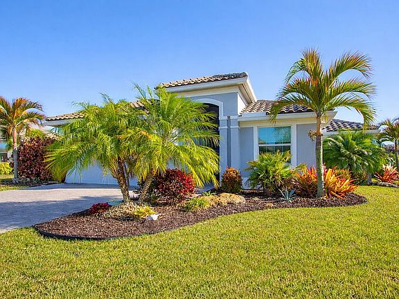 2nd image of 4793 Four Lakes Cir SW