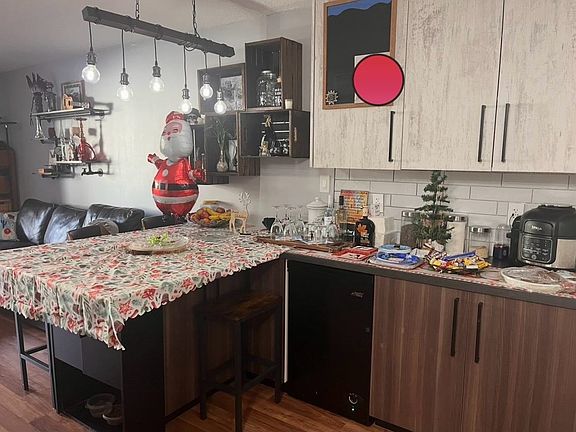 4th image of 385 Ginger Dr #302
