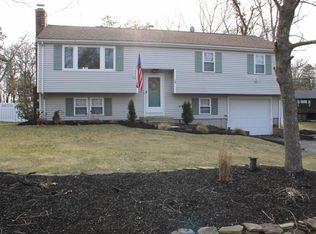 73 Jan Marie Dr, Plymouth, MA 02360