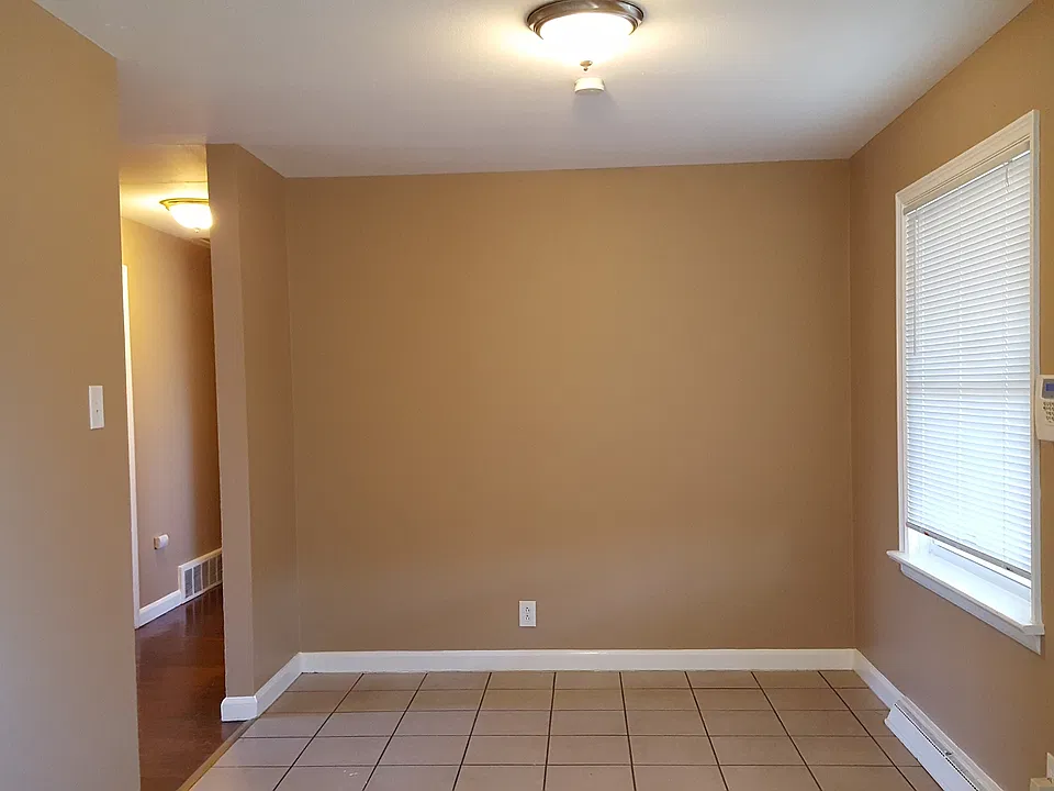 320 Kirk Dr
