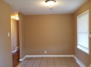 320 Kirk Dr, Saint Louis, MO 63135
