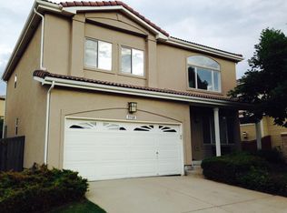 9908 Melbourne Cir, Highlands Ranch, CO 80130