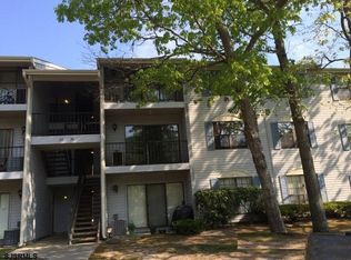 27 Federal Ct #27, Absecon, NJ 08205